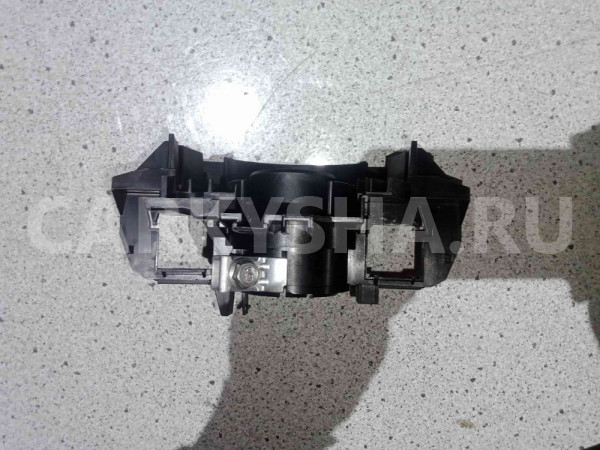 Кронштейн Ford Fiesta Mk6 рестайлинг (2012—2019) Ford Fiesta оригинальный номер 8a6t13n064bg