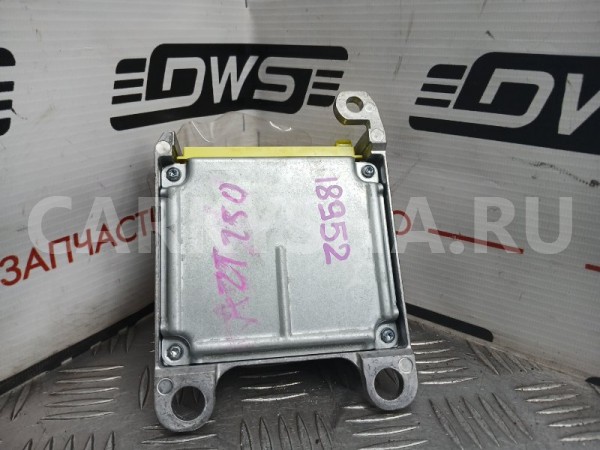 Блок управления SRS Toyota Avensis 