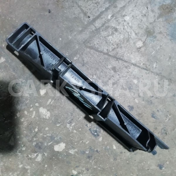 Кронштейн Volkswagen Polo V (2009—2015) Volkswagen Polo оригинальный номер 6q0971615a