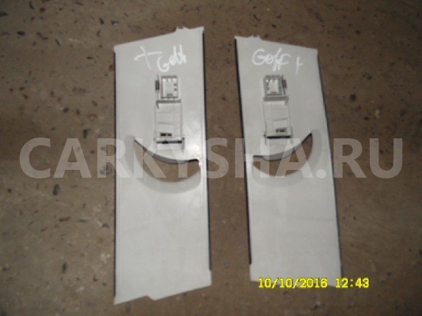 Обшивка стойки Volkswagen Golf Plus II (2009—2014) Volkswagen Golf Plus оригинальный номер 5M1863483