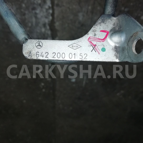 Трубка системы охлаждения Mercedes-Benz GL-класс X166 (2012—2016) Mercedes-Benz G-klasse оригинальный номер a6422000152