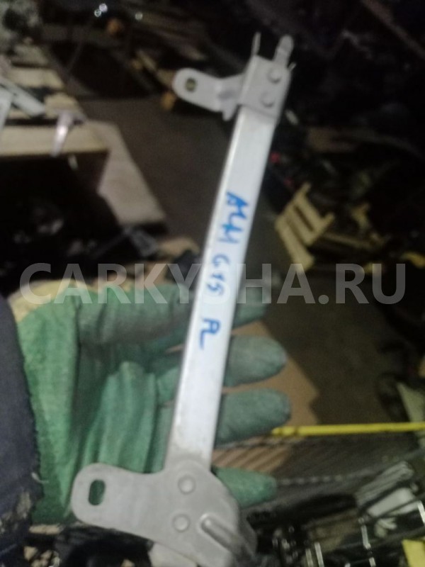 Направляющая стекла двери Nissan Almera G15 (2012—2018) Nissan Almera оригинальный номер 80387EW000