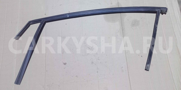 Уплотнитель стекла двери Ford Focus III (2011—2015) Ford Focus оригинальный номер bm51a21510