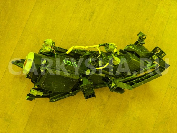 Фара Mazda Atenza 