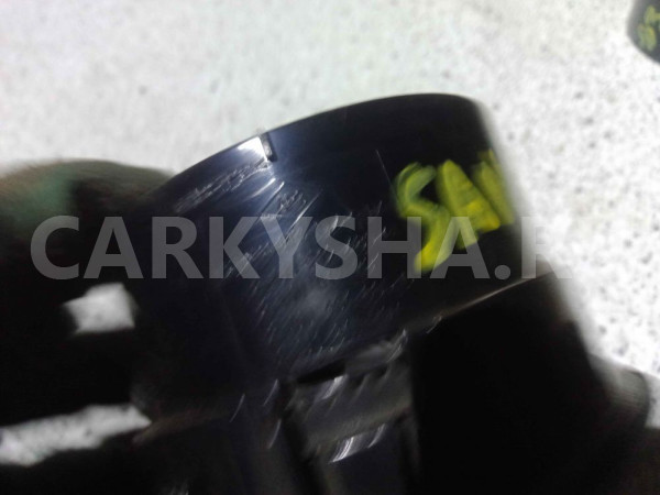 Дефлектор воздушный Renault Sandero I (2009—2014) Renault 14 оригинальный номер 8200212480