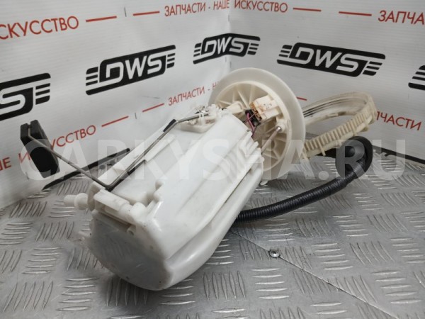 Топливный насос Toyota Crown 