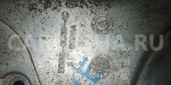 Крышка двигателя лобовая Land Rover Evoque 204PT Land Rover Range Rover Evoque оригинальный номер LR043290