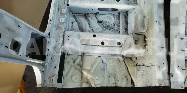 Стойка кузова средняя Audi Q5 I (2008—2012) Audi 200 оригинальный номер 8R0809223