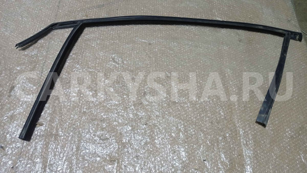 Уплотнитель стекла двери Ford Focus III (2011—2015) Ford Focus оригинальный номер 1785224