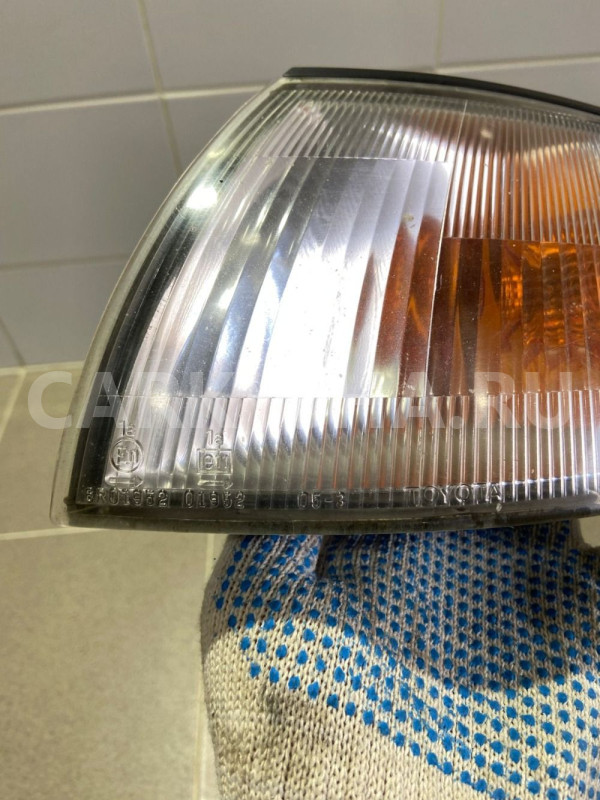 Поворотник передний левый Toyota Carina E 1996 г Toyota Carina оригинальный номер 6R01952