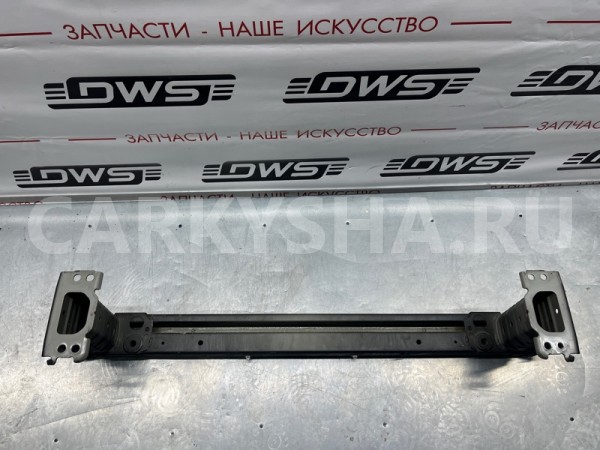 Усилитель бампера Toyota Avensis 