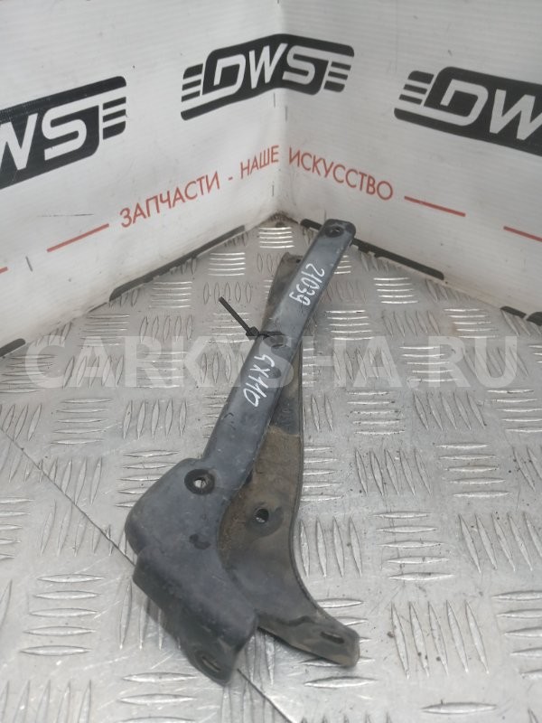 Накладка на крыло Toyota Mark II 