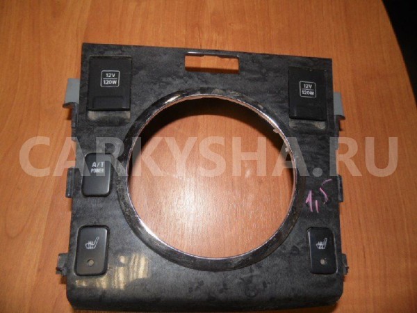 Накладка декоративная Suzuki Grand Vitara II рестайлинг (2008—2012) Suzuki Grand Vitara 