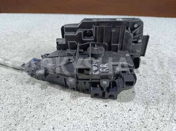 Замок двери Mercedes-Benz E-класс W213/S213/C238/A238 (2016—2021) Mercedes-Benz E-klasse оригинальный номер a0997309200