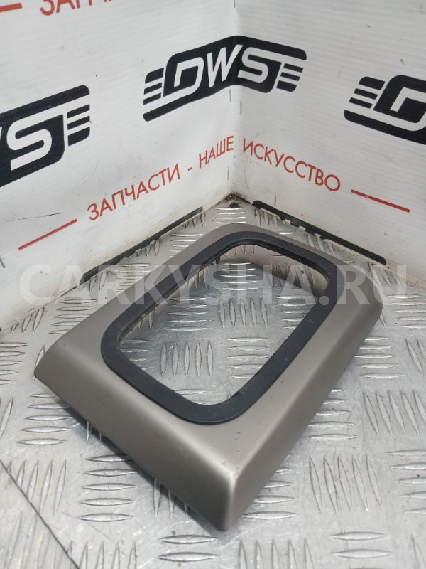 Консоль КПП Nissan X-Trail 