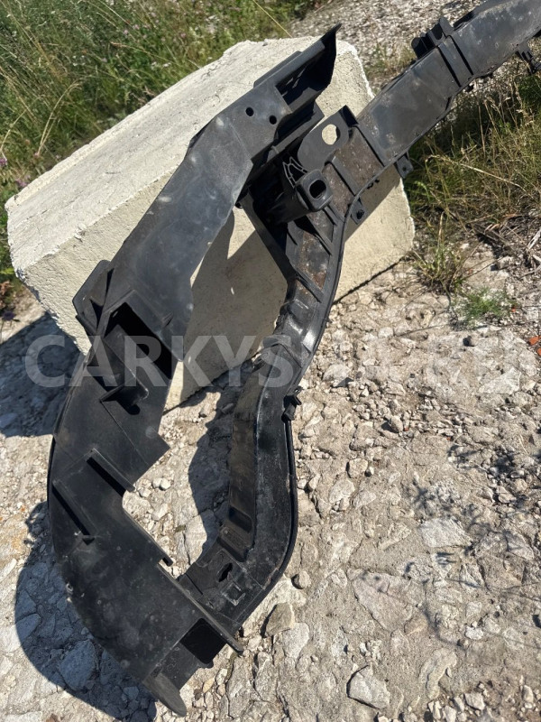 Панель передняя Ford C-Max 2010 Ford C-MAX оригинальный номер Am518b041a