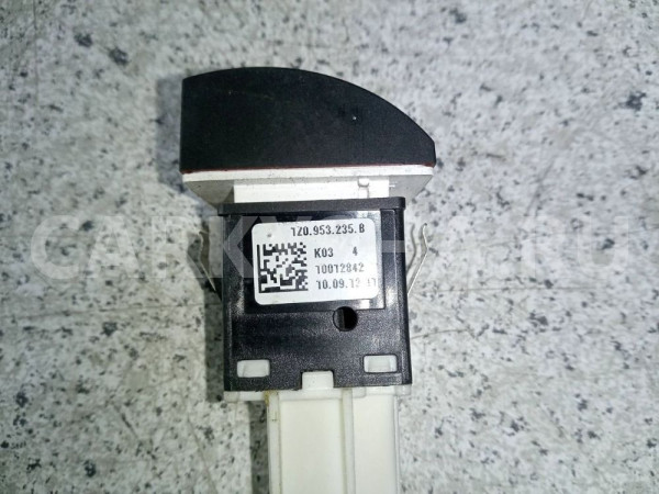 Кнопка аварийной сигнализации Skoda Octavia II рестайлинг (2008—2013) Skoda Octavia оригинальный номер 1z0953235b