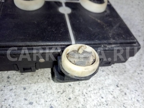 Блок управления дверью Audi Q7 4M (2015—2020) Audi Q7 оригинальный номер 4M0959795d