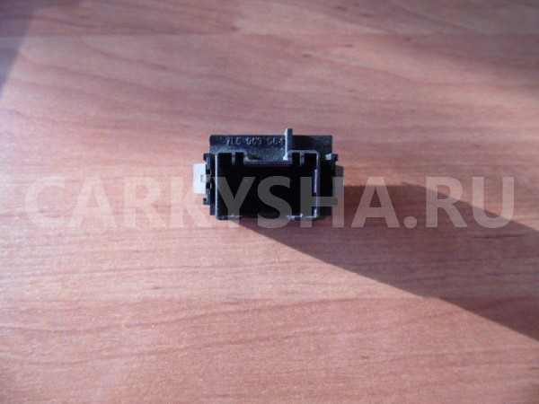 Кнопка обогрева сидений Volkswagen Touareg I (2002—2006) Volkswagen Touareg оригинальный номер 7L0963564