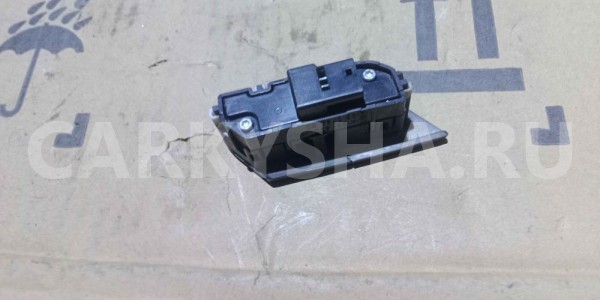 Кнопка центрального замка Mercedes-Benz M-класс W164 рестайлинг (2008—2011) Mercedes-Benz M-klasse оригинальный номер a2518201010