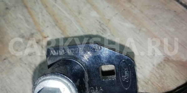 Петля двери Ford Focus III (2011—2015) Ford Focus оригинальный номер 1751697