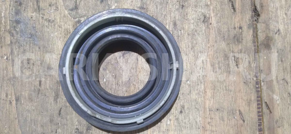 Пыльник фары Toyota Land Cruiser 200 (2007—2012) Toyota Land Cruiser оригинальный номер 9922686002