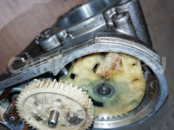 Заслонка дроссельная Ford Focus III (2011—2015) Ford Focus оригинальный номер 0280750535