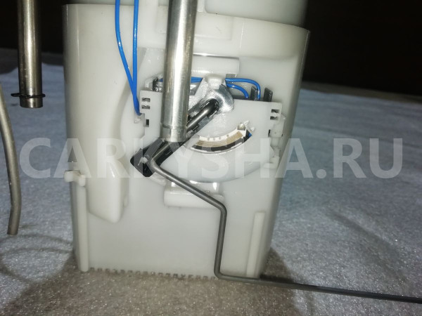 Насос топливный BMW X5 E70 (2006—2010) BMW X5 оригинальный номер 16117195463