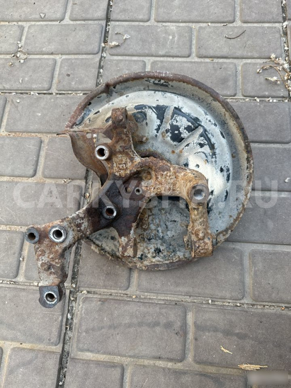 Кулак задний правый Volkswagen Golf plus Volkswagen Golf Plus оригинальный номер 1K0505436AB