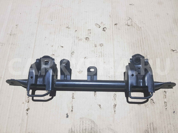 Кронштейн сиденья Toyota Camry XV50 рестайлинг 2 (2017—2018) Toyota Camry оригинальный номер 7370533020