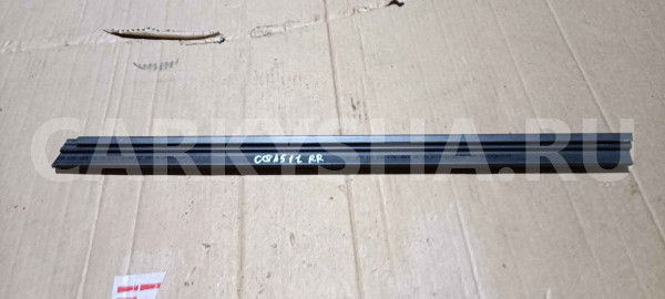 Уплотнитель стекла двери Skoda Octavia II рестайлинг (2008—2013) Skoda Octavia оригинальный номер 1Z9839480B