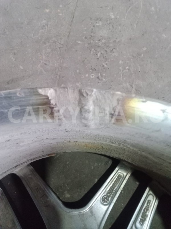 Оригинальный литой диск Mercedes S W222 R19 Mercedes-Benz S-klasse оригинальный номер a2224010000
