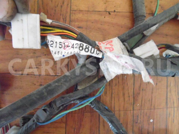 Проводка двери Toyota RAV4 III рестайлинг (2009—2016) Toyota RAV 4 оригинальный номер 8215142880