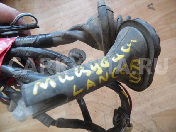 Проводка двери Mitsubishi Lancer IX (2000—2007) Mitsubishi i оригинальный номер 8512A387