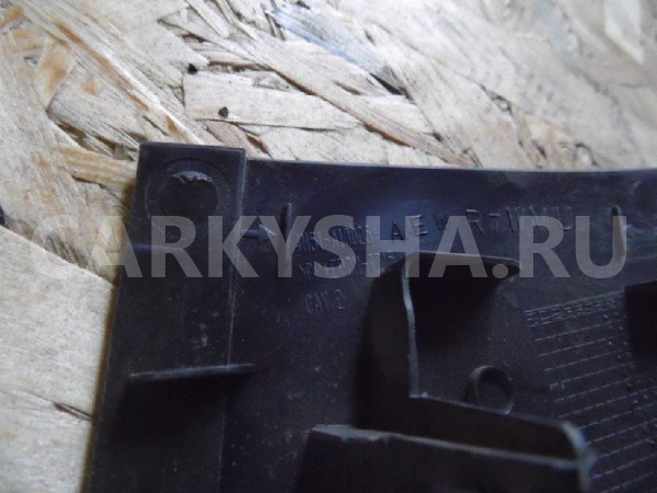 Обшивка салона Ford Focus II (2005—2008) Ford Focus оригинальный номер 4M51A13025AEW