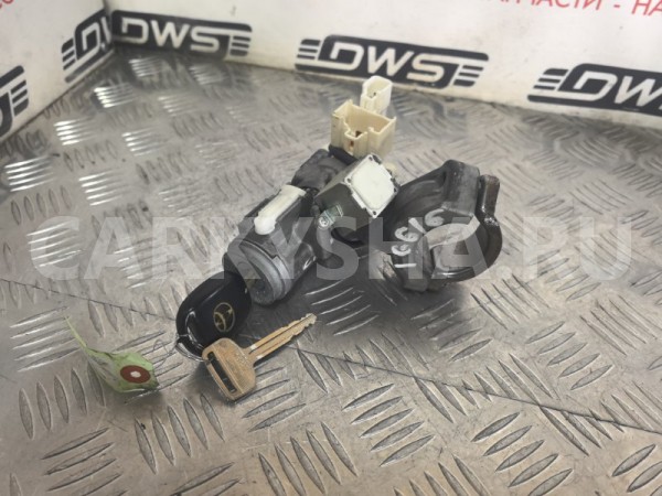 Ключ зажигания Toyota Raum 