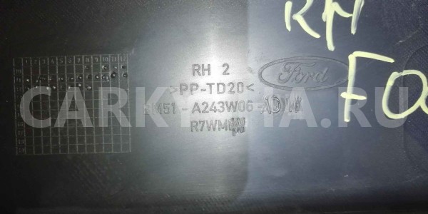 Обшивка стойки Ford Focus III (2011—2015) Ford Focus оригинальный номер BM51A243W06A