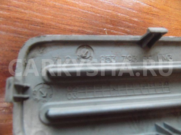 Накладка порога (внутренняя) Volkswagen Touareg I (2002—2006) Volkswagen Touareg оригинальный номер 7L0853793BELM3