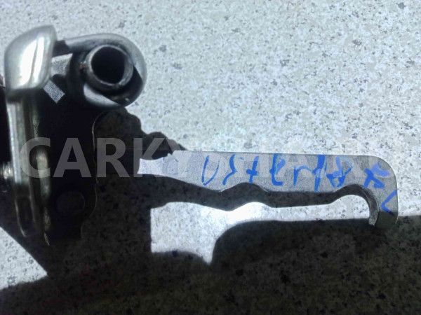 Ограничитель двери Renault Duster I рестайлинг (2015—2021) Renault 15 оригинальный номер 7700303548