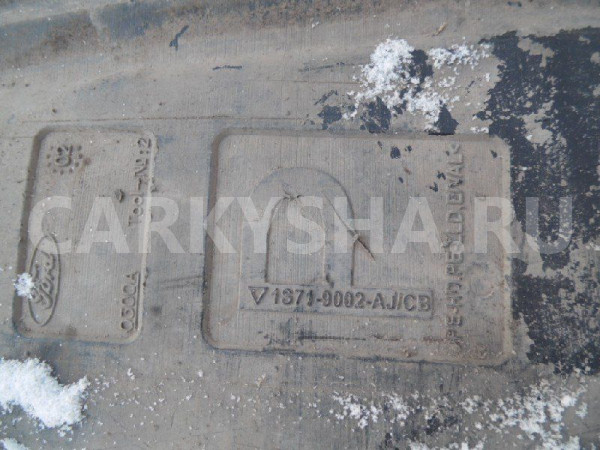 Бак топливный Ford Mondeo III (2000—2003) Ford Mondeo оригинальный номер 1448228