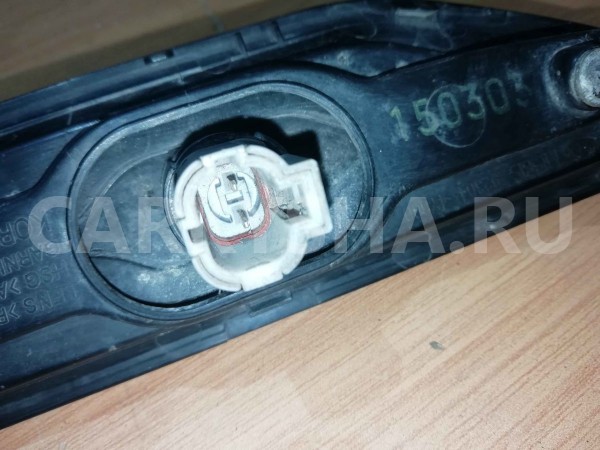 Повторитель на крыло Kia Rio III (2011—2015) Kia Rio оригинальный номер 923044y600