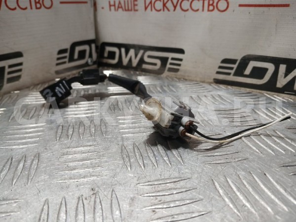 Датчик детонации Toyota Sienta 