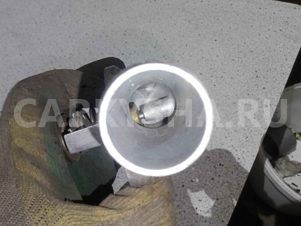 Термостат Volkswagen Touareg I (2002—2006) Volkswagen Touareg оригинальный номер 070121114