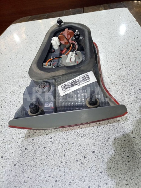 Фонарь задний Kia Rio III (2011—2015) Kia Rio оригинальный номер 924044X000