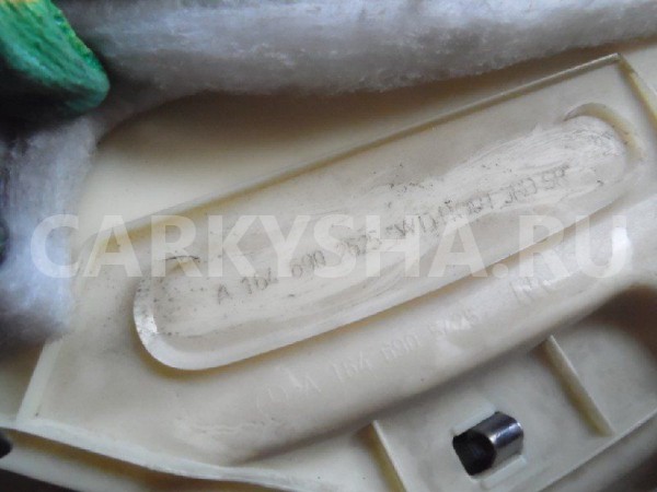 Обшивка стойки Mercedes-Benz GL-класс X164 (2006—2009) Mercedes-Benz G-klasse оригинальный номер A1646902625