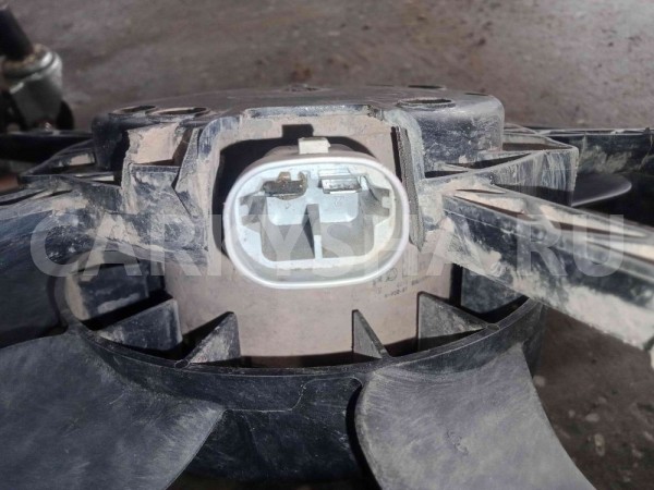 Вентилятор радиатора Renault Duster I рестайлинг (2015—2021) Renault 15 оригинальный номер 214814130r