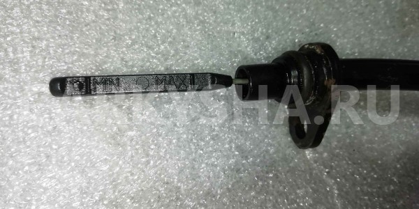 Щуп масляный Porsche Cayenne I рестайлинг (2007—2010) Porsche Cayenne оригинальный номер 94810706601