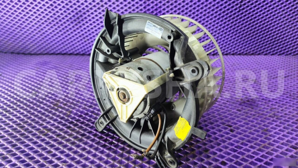 Моторчик отопителя Mercedes-Benz W210 Mercedes-Benz E-klasse оригинальный номер 8EW009159461