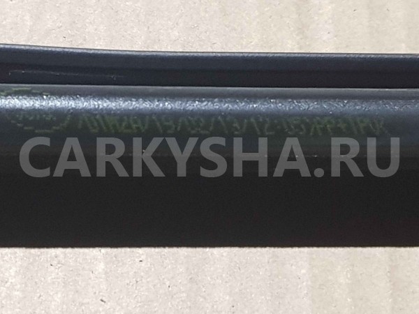 Уплотнитель стекла двери Ford Focus III (2011—2015) Ford Focus оригинальный номер 1747505