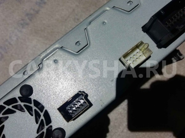 Проигрыватель CD/DVD BMW X5 E70 (2006—2010) BMW X5 оригинальный номер 65129151054